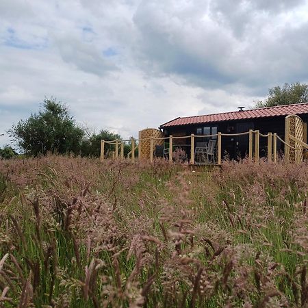 The Cabin Pakenham Εξωτερικό φωτογραφία