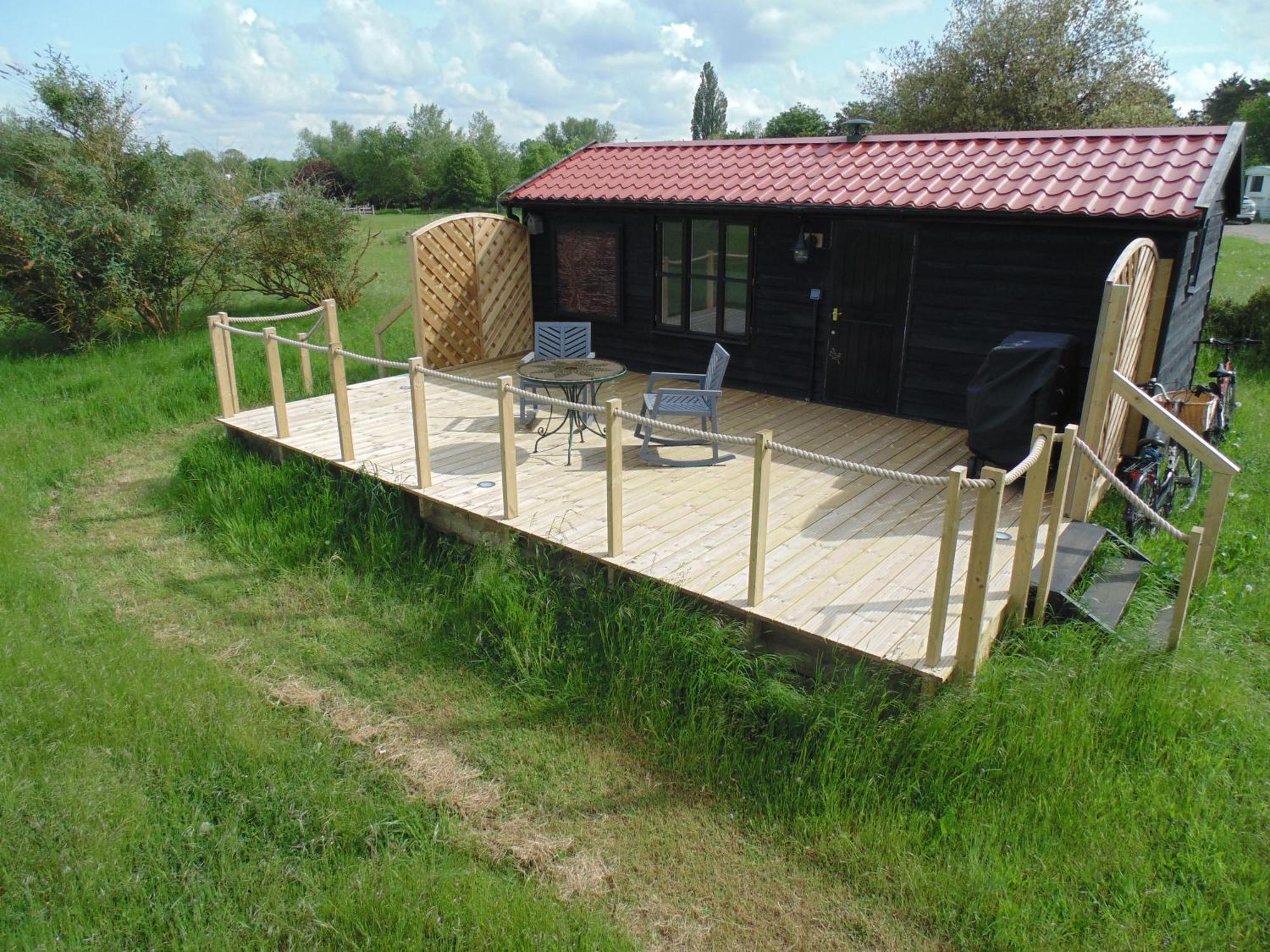 The Cabin Pakenham Εξωτερικό φωτογραφία